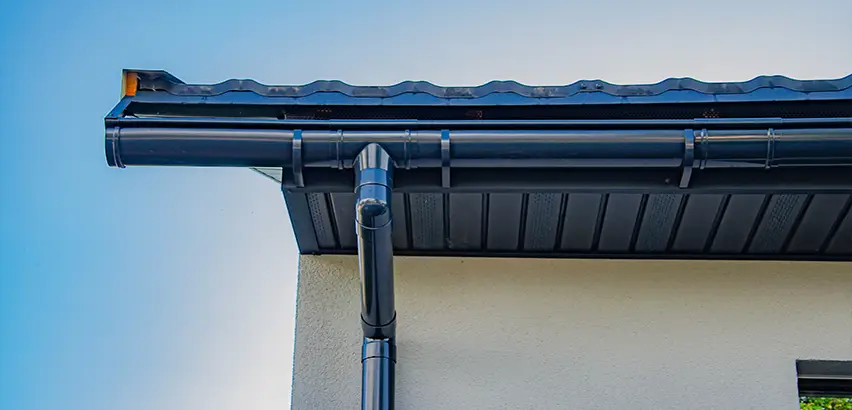 Professional Soffits and Fascia Replacement Services in Elk Grove Village, IL