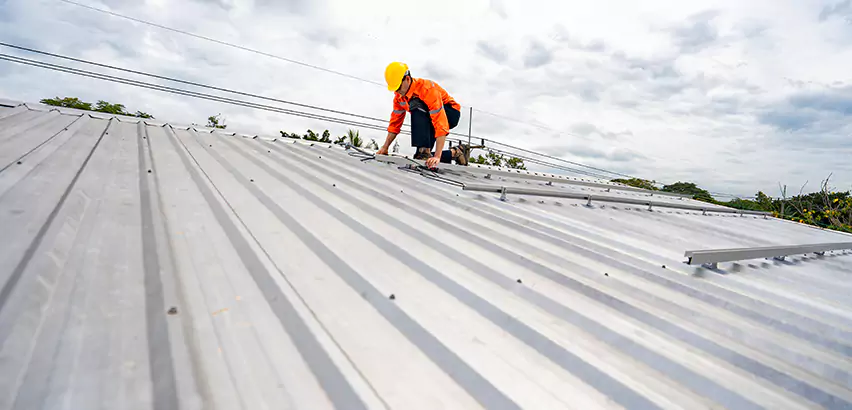 Metal Roof Repairs in Elk Grove Village