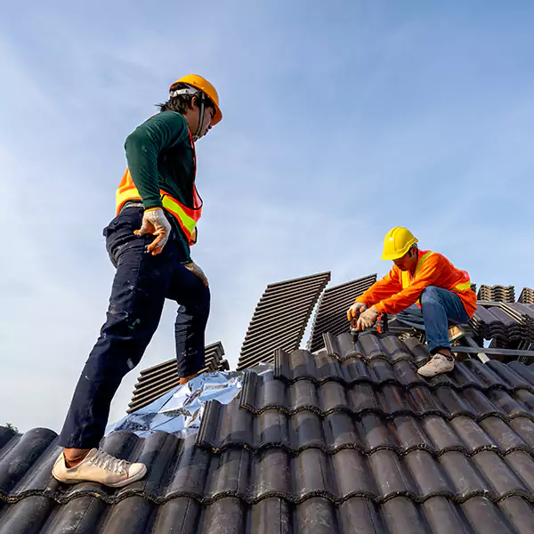 Why Elk Grove Village, IL Property Owners Trust Elk Grove Village Roofing Pro for Emergency Roof Repair?