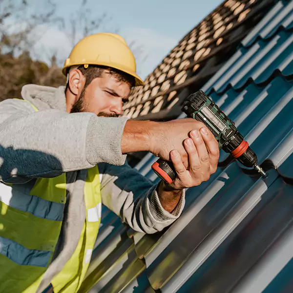 Why Elk Grove Village Property Owners Choose Elk Grove Village Roofing Pro for Metal Roof Replacement?